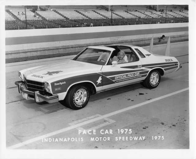 1975 Buick Century Indianapolis 500 Pace Car Press Photo 0049