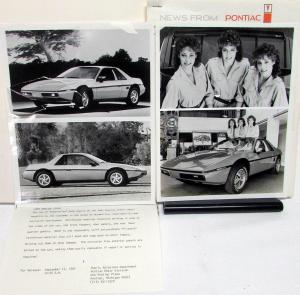 1984 Pontiac Fiero Auto Show Press Kit Triplet Girls Assemble Car