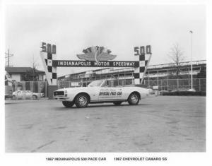 1967 Chevrolet Camaro SS Indianapolis 500 Official Pace Car Press Photo 0060