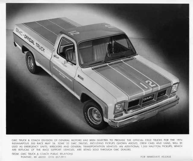 1974 GMC Sierra Grande Pickup Indy 500 Official Truck Factory Press Photo 0030