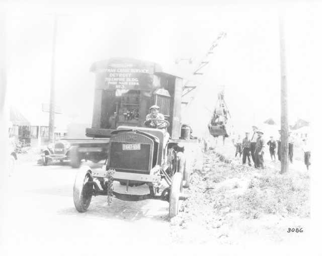1900s GMC Truck Factory Press Photo 0045