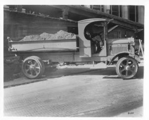 1923 GMC Truck K-16 Dump Truck Factory Press Photo 0080