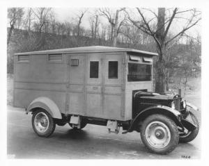 1925 GMC Model K16 Armored Truck Factory Press Photo 0090