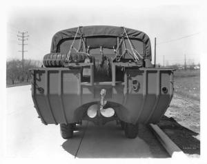 1942-1945 DUKW Factory Press Photo - Modified GMC CCKW Truck - Duck Boat 0026