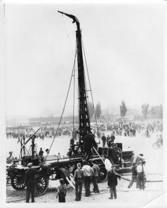 1920s Era Fire Truck with Water Tower Photo 0007