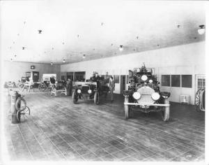 1920s Era America LaFrance Fire Trucks Showroom Press Photo 0010