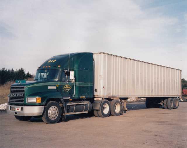 1999-2003 Mack CH Sleeper Factory Press Photo 0017 B & D Transfer Liberty PA