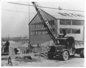 1920s Era Mack Dump Truck Factory Press Photo 0019