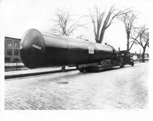1923 Era Mack Truck Hauling a Merrimac Boiler Tank Photo 0032