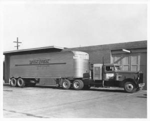 1950s Era Peterbilt Truck Press Photo 0002 - West Coast Fast Freight