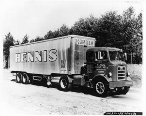 1950s Era Mack H-63 Truck Factory Press Photo 0079 - Hennis Freight Lines