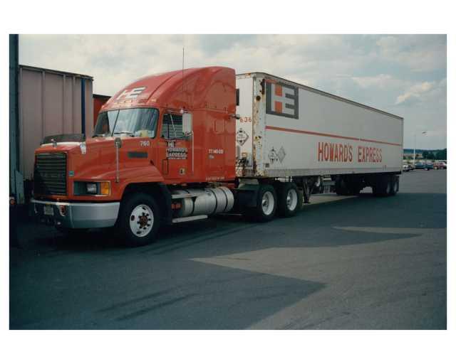 1990-1992 Mack Truck Photo 0080 - Howards Express