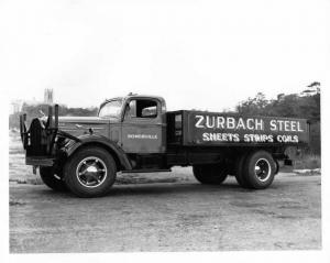 1953 Era Mack Truck Press Photo 0091 - Zurbach Steel - Somerville