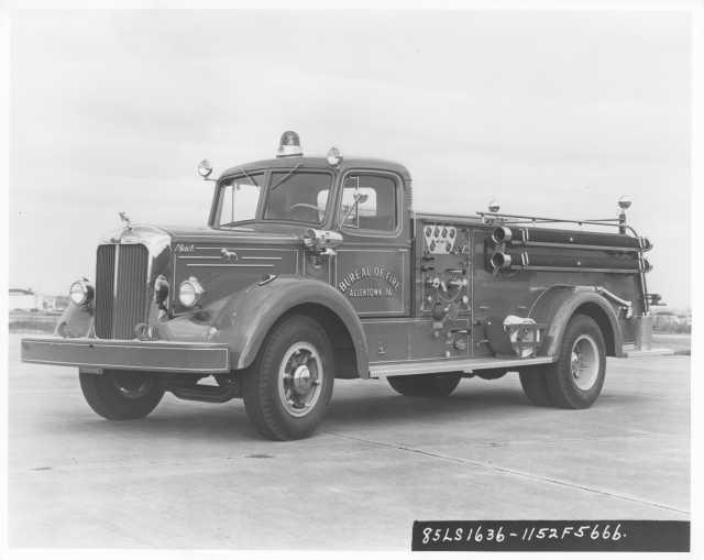 1953-1958 Era Mack Bureau of Fire Truck Factory Press Photo 0093 - Allentown PA