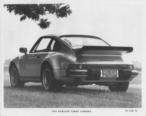 1976 Porsche Turbo Carrera Press Photo and Release 0009