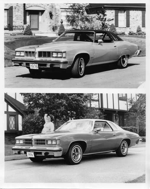 1976 Pontiac Grand LeMans and Sport Coupe Press Photo and Release 0055