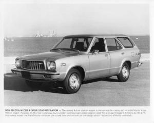 1976 Mazda Mizer 4-Door Station Wagon Press Photo 0005