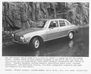 1976 Peugeot 504 GL Sedan Press Photo 0005