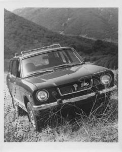 1976 Subaru 4-Wheel Drive Station Wagon Press Photo and Release 0007