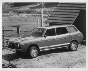 1976 Subaru DL Station Wagon Press Photo and Release 0008