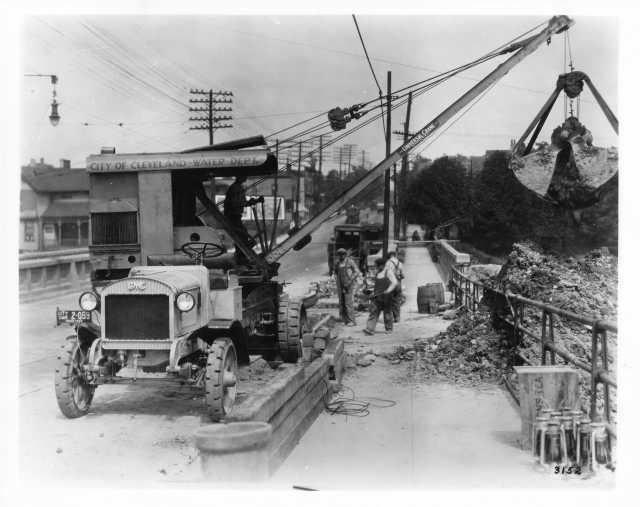 1924 GMC Truck Factory Press Photo 0157 - City of Cleveland Water Department