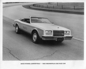 1983 Buick Riviera Convertible Indianapolis 500 Pace Car Press Photo 0119
