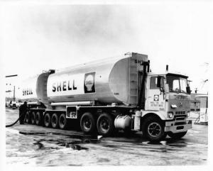 1961 GMC Truck Press Photo 0163 - Shell