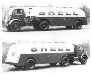 1944 White Truck Press Photo 0002 - Shell