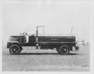 1920 Mack Truck Press Photo 0041 - New York City Fire Department - FDNY