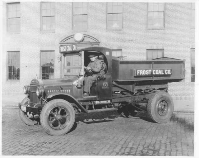 1923 Era Mack Truck Factory Press Photo 0103 - Frost Coal Co