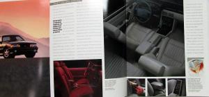 1993 Ford Mustang GT LX 5.0L Sedan Convertible Hatchback Sales Brochure Orig