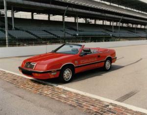 1987 Chrysler LeBaron Indy 500 Official Car Color Press Photo 0008