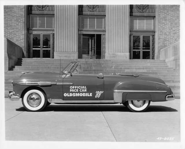 1949 Oldsmobile Rocket 88 Convertible Indy 500 Official Car Press Photo 0238