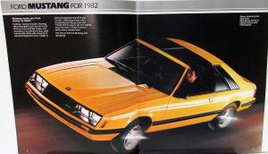 1982 Ford Mustang L GL GLX GT Sales Brochure Original