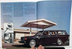 1974 Volvo Dealer Sales Brochure Full Line Car Safety Features