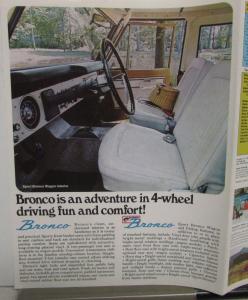 1972 Ford Bronco Wagon 4WD Sales Folder Brochure Original