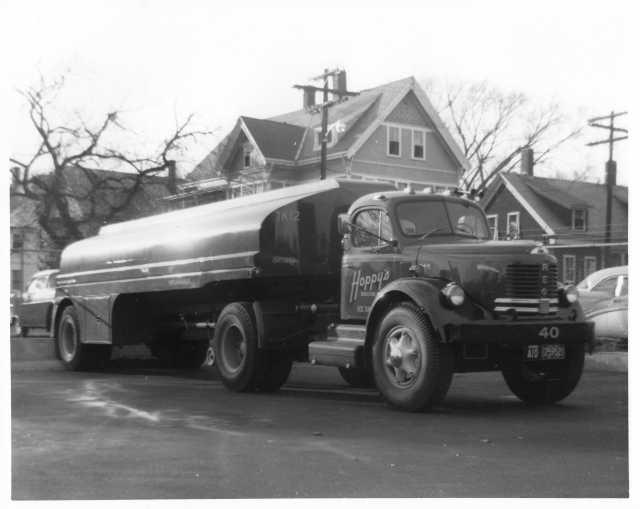 1957 REO Tanker Truck Press Photo 0001 - Hoppys