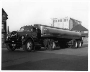 1957 REO Tanker Truck Press Photo 0002 - Hoppys