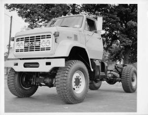 1969-1972 GMC 9500 with Marmon Herrington Drivetrain Components Press Photo 0171