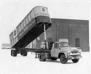 1958 Chevrolet 60 Viking Truck with Dump Trailer Press Photo 0194 - Sears