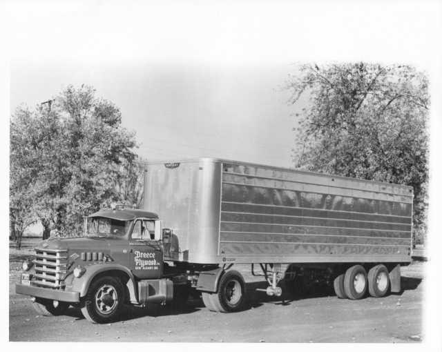 1965-1968 Diamond T Tractor Trailer Truck Press Photo 0008 - Dreece Plywood