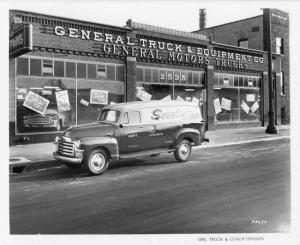 1954 GMC 253-24 Panel Truck Press Photo at Dealership 0183 - Seestedts Carpet