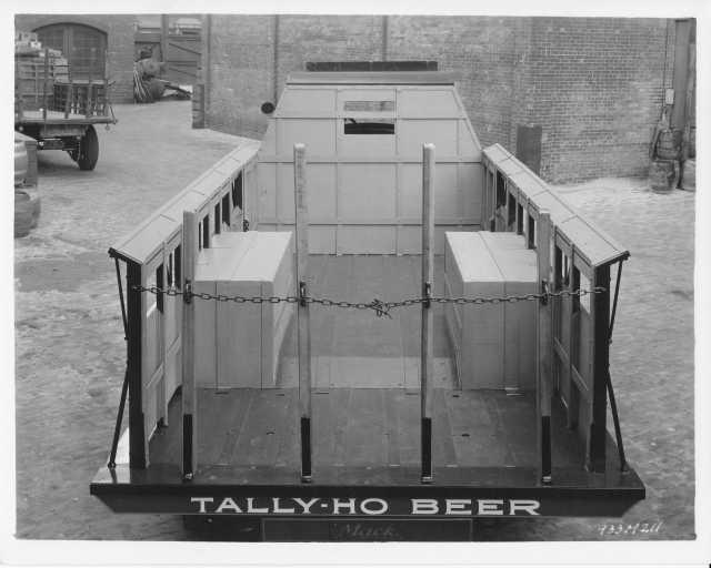 1934 Mack Stake Truck Press Photo 0124 - Tally-Ho Beer - Ridgewood
