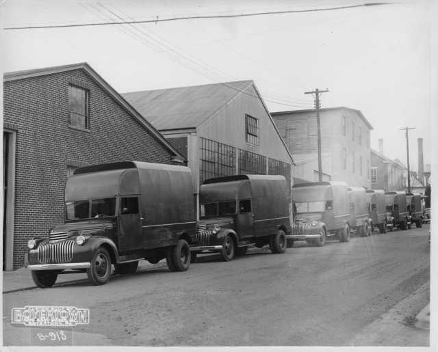 1941 Chevrolet Fleet of Boyertown Bodied Trucks Press Photo 0235