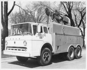 1968 Ford C750 Truck with Pierce Utility Body Press Photo 0213