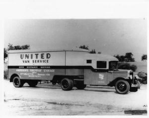 1920s Armleder Truck w/ CHS Kelly Moving Body Press Photo 0004 - United Van Svc