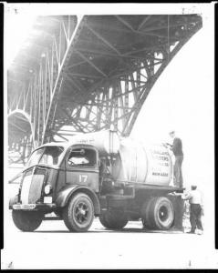 1939 White COE Truck Press Photo 0030 - Cleveland Builders Supply Co