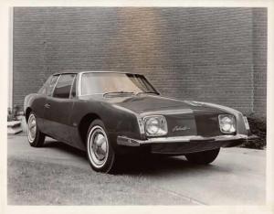 1963-1964 Studebaker Avanti Press Photo 0084