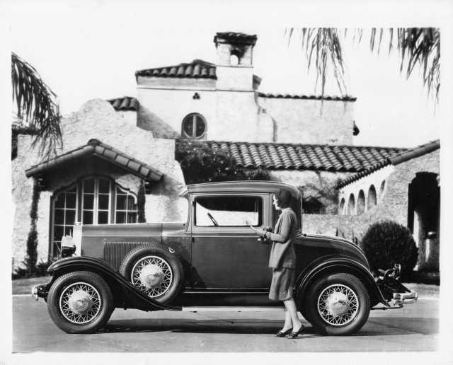 1930 Cadillac Fleetwood Coupe Press Photo 0092