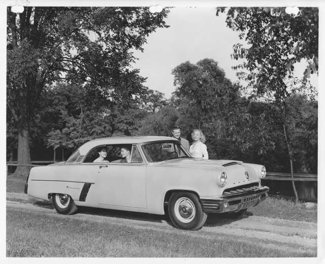 1952 Mercury Custom Sport Coupe Press Photo 0110